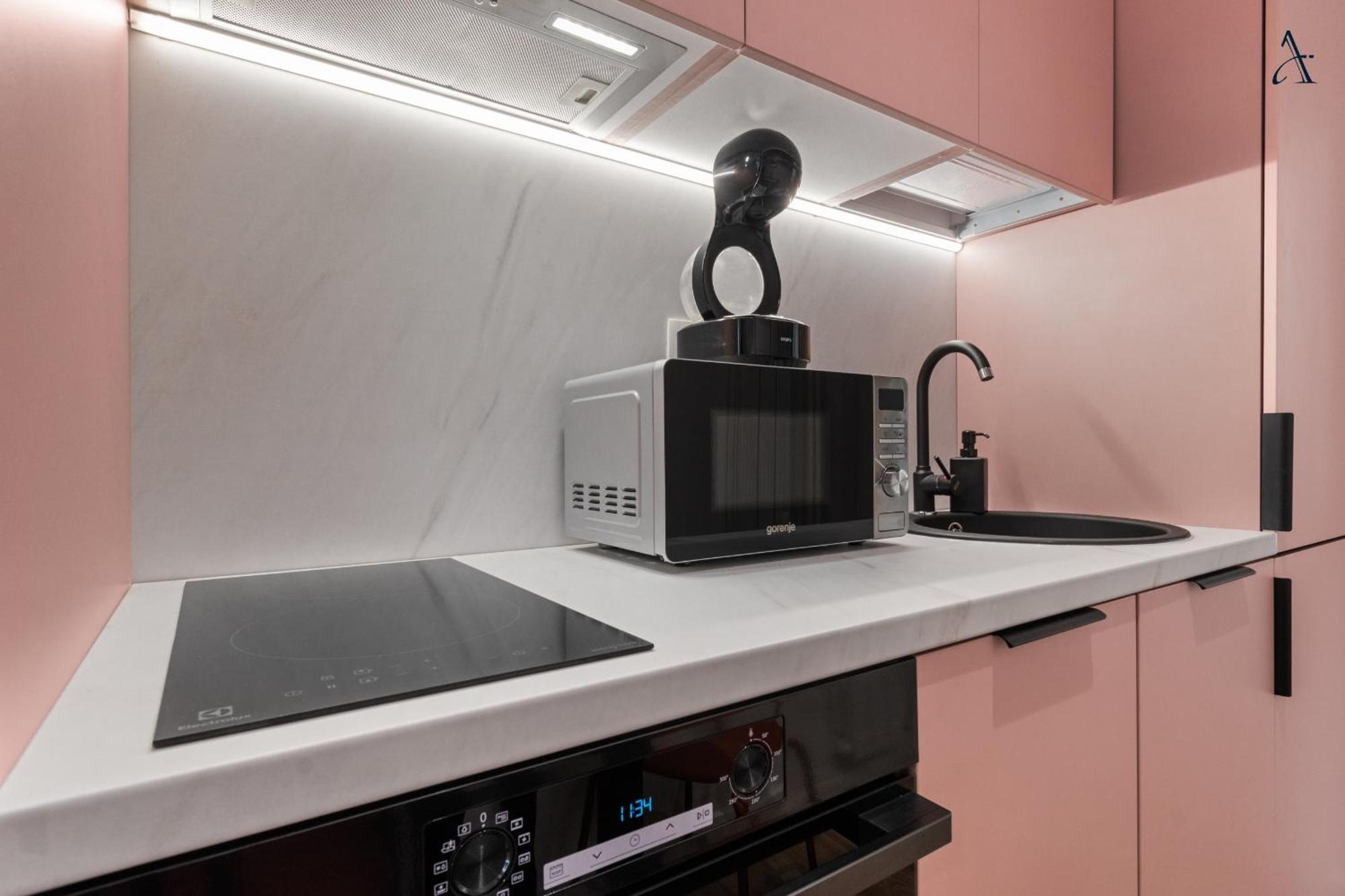 Bellona Studio Apartment Bucureşti Ngoại thất bức ảnh