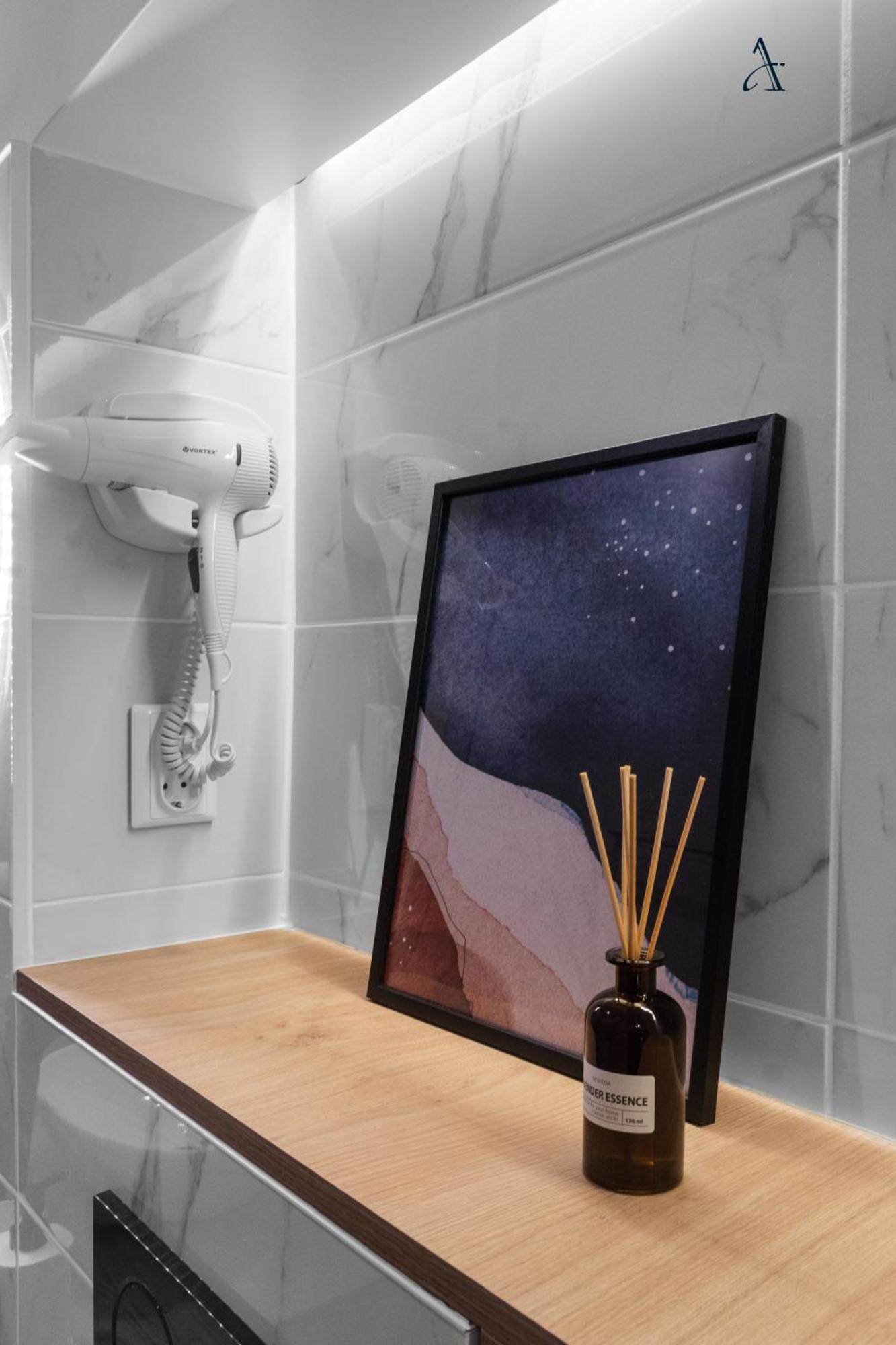 Bellona Studio Apartment Bucureşti Ngoại thất bức ảnh